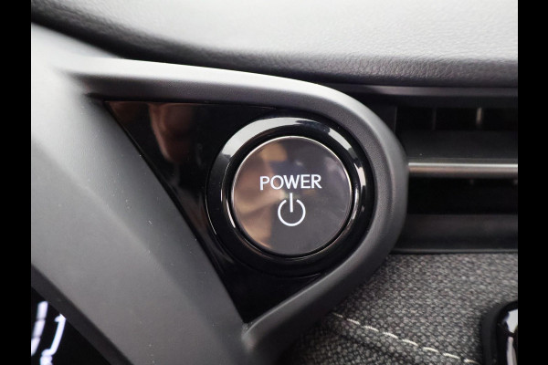Lexus LBX Business Line Bi-Tone 2WD | Dodehoek detectie | Stuur- & Stoelverwarming | Navigatie | Parkeersensoren