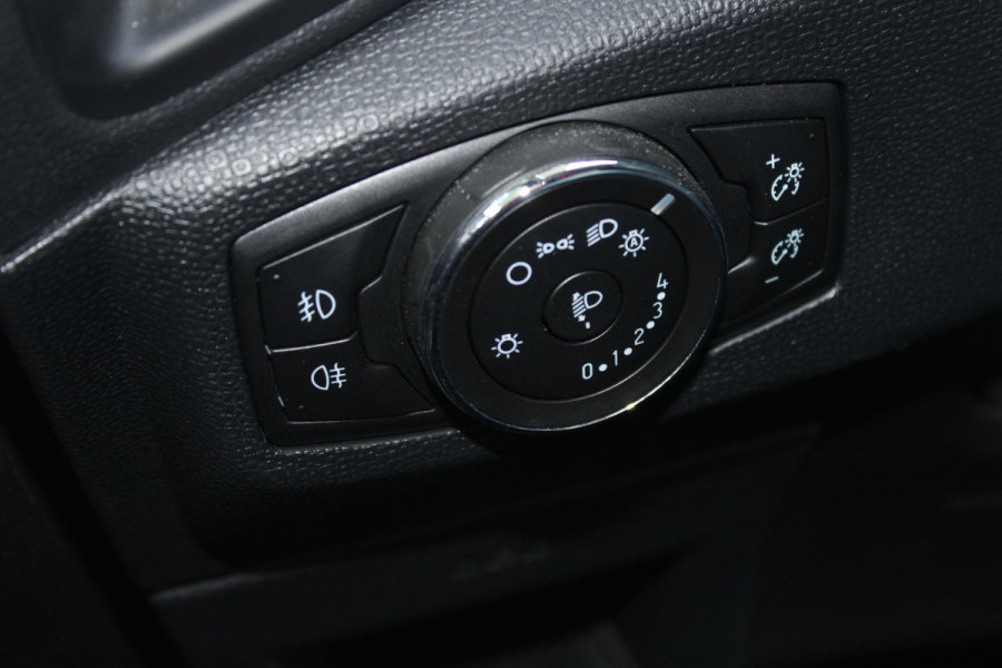 Ford EcoSport 1.0 EcoBoost 125 PK ST-Line | Camera | B&O Sound | BLIS | Navigatie | 18 INCH LMV | Winterpack | Climate Control | Cruise Control | Allseasonbanden