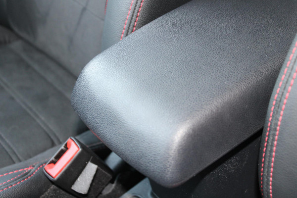 Ford EcoSport 1.0 EcoBoost 125 PK ST-Line | Camera | B&O Sound | BLIS | Navigatie | 18 INCH LMV | Winterpack | Climate Control | Cruise Control | Allseasonbanden