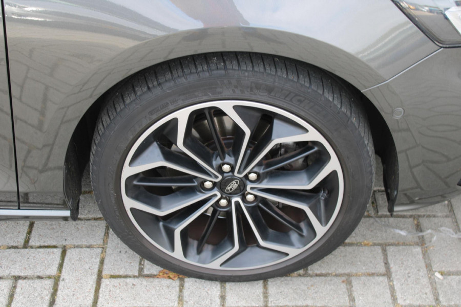 Ford FOCUS Wagon 1.5 EcoBoost ST Line X Business Automaat | Camera | B&O Sound | 18 INCH LMV | Half leder | Winterpack | Electrische Achterklep | Navigatie | Adaptieve Cruise Control | Privacy Glass
