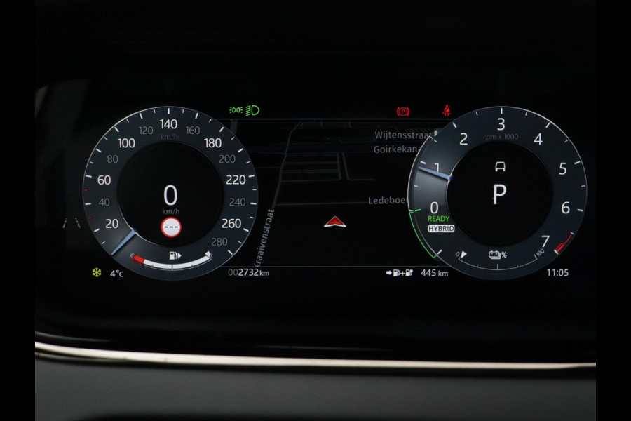 Land Rover Range Rover Evoque P300e AWD R-Dynamic SE