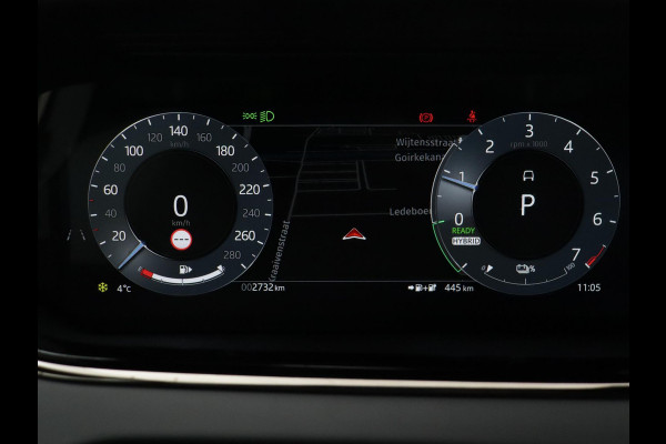 Land Rover Range Rover Evoque P300e AWD R-Dynamic SE