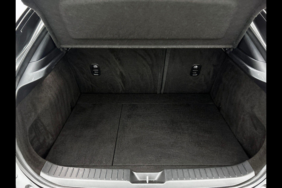 Mazda CX-30 2.0 e-SkyActiv-X M Hybrid AUTOM. CARPLAY | AD-CRUISE | CAMERA | LEER EL. STOEL