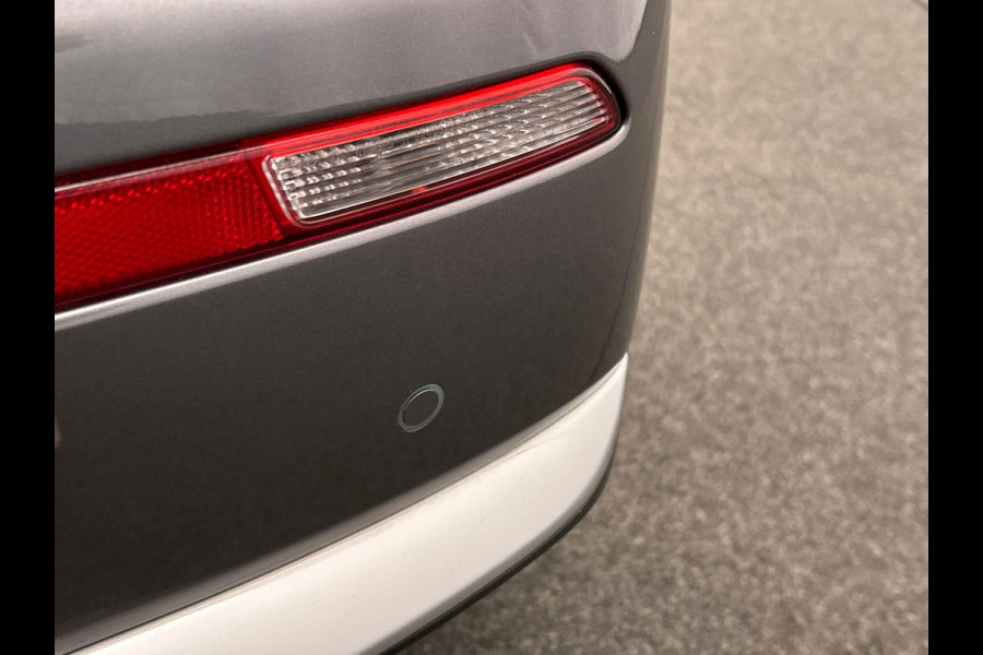 Kia Niro 1.6 GDi Hybrid BusinessLine Trekhaak Navigatie Camera