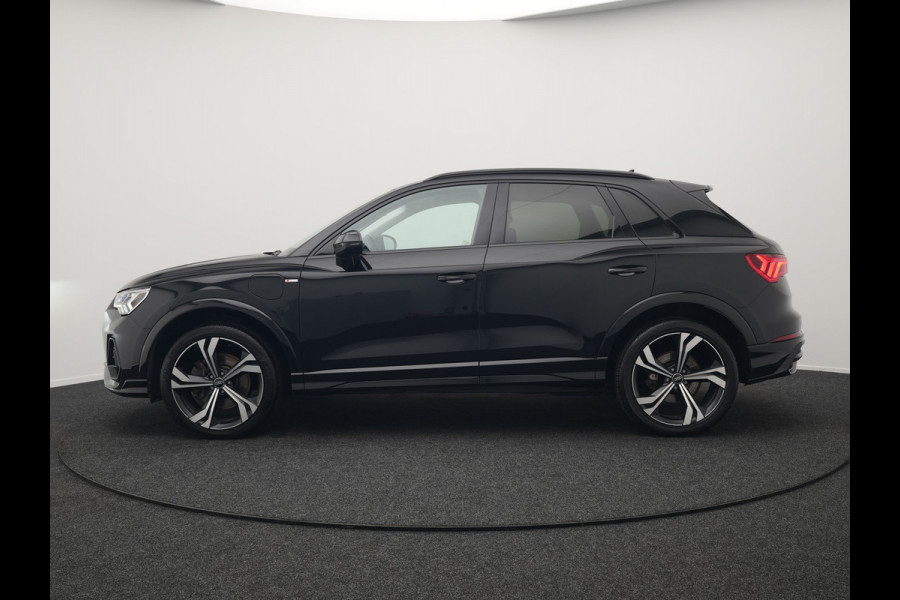 Audi Q3 45 TFSI eS Line Plug In Hybrid 245pk Dealer O.H PHEV | Adaptive Cruise | 360 Camera | Alcantara Sportstoelen Memory & Verwarmd | Navigatie | DAB | 20"L.M |