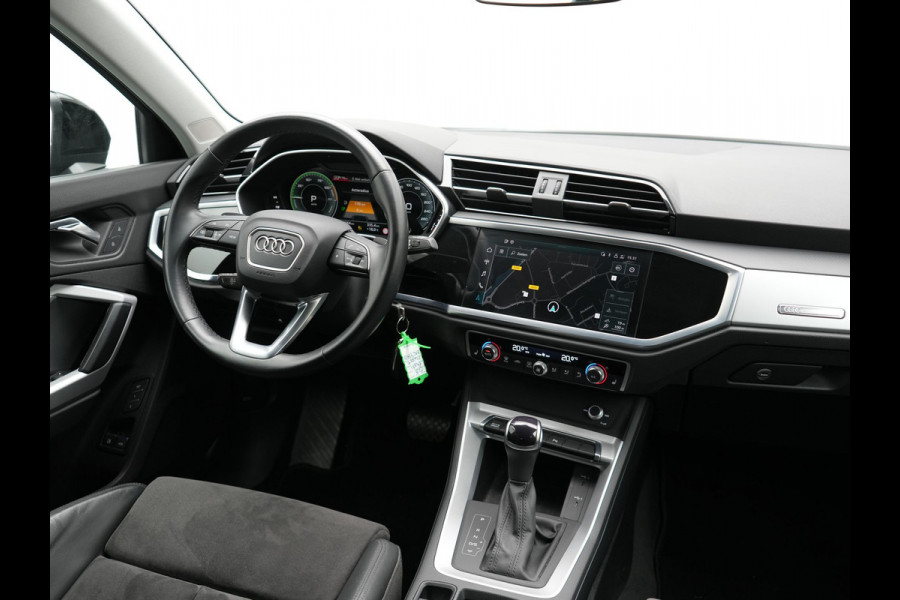 Audi Q3 45 TFSI eS Line Plug In Hybrid 245pk Dealer O.H PHEV | Adaptive Cruise | 360 Camera | Alcantara Sportstoelen Memory & Verwarmd | Navigatie | DAB | 20"L.M |