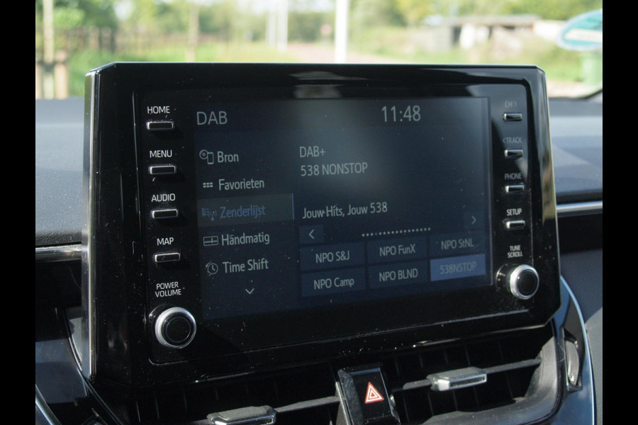 Toyota Corolla Touring Sports 1.8 Hybrid Black Style-pakket | 17 Inch | Camera | Apple Carplay | Cruise Control | NL-Auto |