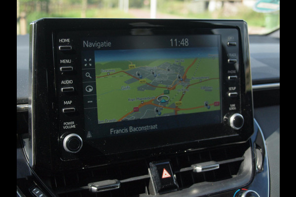Toyota Corolla Touring Sports 1.8 Hybrid Black Style-pakket | 17 Inch | Camera | Apple Carplay | Cruise Control | NL-Auto |