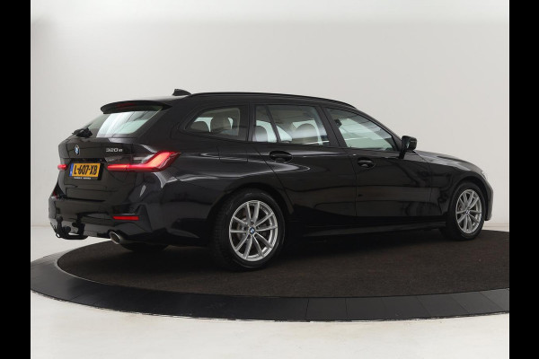 BMW 3 Serie Touring 320e Business Edition Plus | Trekhaak | Automaat | Carplay | Camera | Adaptive Cruise | Navigatie | PHEV | Leder | Stoelverwarming | Climate controle | LMV 17 Inch