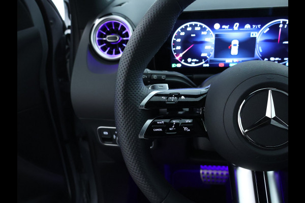 Mercedes-Benz GLA 250 e AMG Plug-In Hybride | AMG Line | Night Pakket | Sfeerverlichting | 360° camera | Stuur en Stoelverwarming | Multi Beam Led koplampen | Inclusief 24 maanden MB Certified garantie voor Europa.