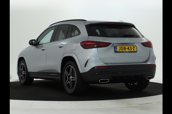 Mercedes-Benz GLA 250 e AMG Plug-In Hybride | AMG Line | Night Pakket | Sfeerverlichting | 360° camera | Stuur en Stoelverwarming | Multi Beam Led koplampen | Inclusief 24 maanden MB Certified garantie voor Europa.