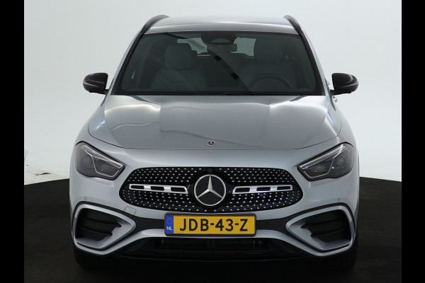 Mercedes-Benz GLA 250 e AMG Plug-In Hybride | AMG Line | Night Pakket | Sfeerverlichting | 360° camera | Stuur en Stoelverwarming | Multi Beam Led koplampen | Inclusief 24 maanden MB Certified garantie voor Europa.