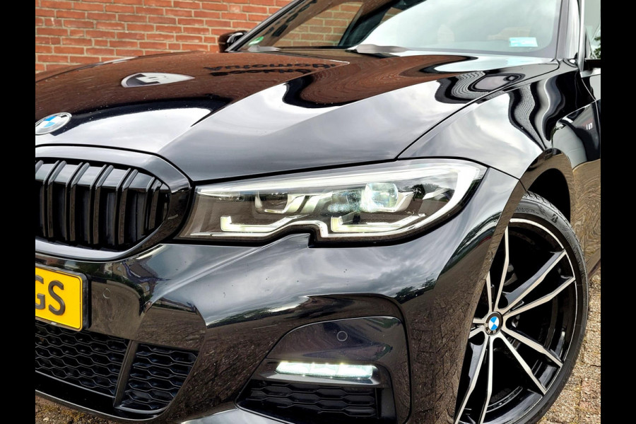 BMW 3 Serie Touring 320i M-sport - Camera, HIFI, DAB, Wifi, Carplay (BTW NL NAP) BMW 3 Serie Touring 320i M-sport - Camera, HIFI, DAB, Wifi, Carplay (BTW NL NAP)