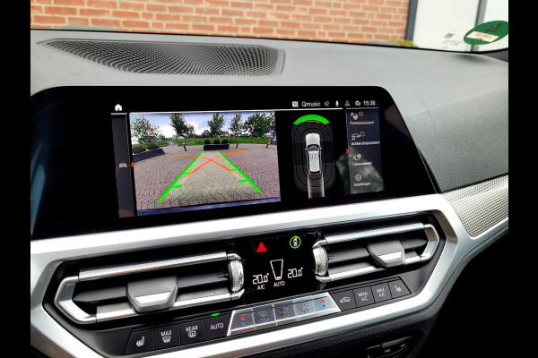 BMW 3 Serie Touring 320i M-sport - Camera, HIFI, DAB, Wifi, Carplay (BTW NL NAP) BMW 3 Serie Touring 320i M-sport - Camera, HIFI, DAB, Wifi, Carplay (BTW NL NAP)