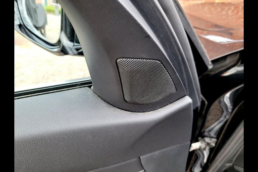 BMW 3 Serie Touring 320i M-sport - Camera, HIFI, DAB, Wifi, Carplay (BTW NL NAP) BMW 3 Serie Touring 320i M-sport - Camera, HIFI, DAB, Wifi, Carplay (BTW NL NAP)