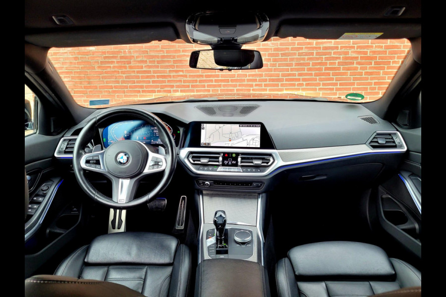 BMW 3 Serie Touring 320i M-sport - Camera, HIFI, DAB, Wifi, Carplay (BTW NL NAP) BMW 3 Serie Touring 320i M-sport - Camera, HIFI, DAB, Wifi, Carplay (BTW NL NAP)