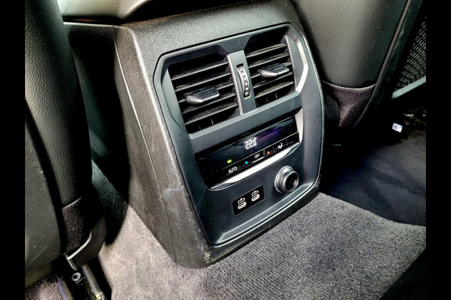 BMW 3 Serie Touring 320i M-sport - Camera, HIFI, DAB, Wifi, Carplay (BTW NL NAP) BMW 3 Serie Touring 320i M-sport - Camera, HIFI, DAB, Wifi, Carplay (BTW NL NAP)