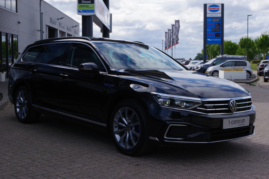 Volkswagen Passat Variant 1.4 TSI PHEV GTE BNS 218 PK, Panoramadak, Trekhaak, Matrix-LED, 360 Camera