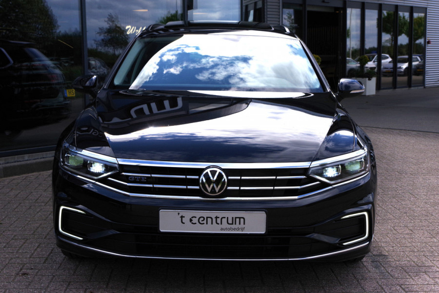 Volkswagen Passat Variant 1.4 TSI PHEV GTE BNS 218 PK, Panoramadak, Trekhaak, Matrix-LED, 360 Camera