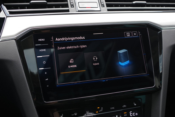 Volkswagen Passat Variant 1.4 TSI PHEV GTE BNS 218 PK, Panoramadak, Trekhaak, Matrix-LED, 360 Camera