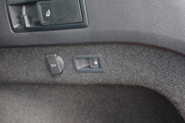 Volkswagen Passat Variant 1.4 TSI PHEV GTE BNS 218 PK, Panoramadak, Trekhaak, Matrix-LED, 360 Camera