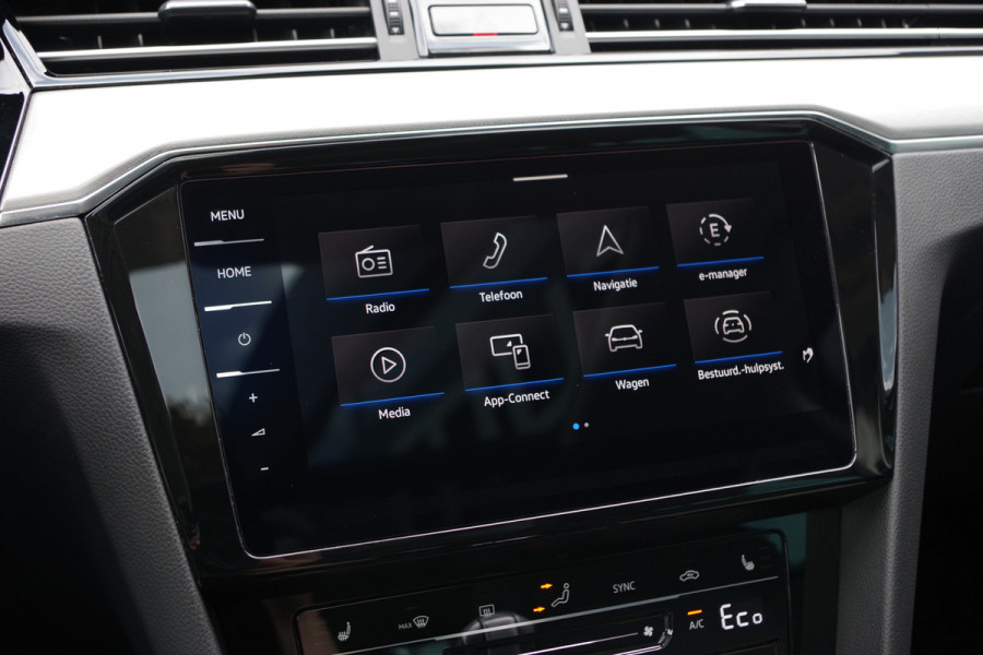 Volkswagen Passat Variant 1.4 TSI PHEV GTE BNS 218 PK, Panoramadak, Trekhaak, Matrix-LED, 360 Camera