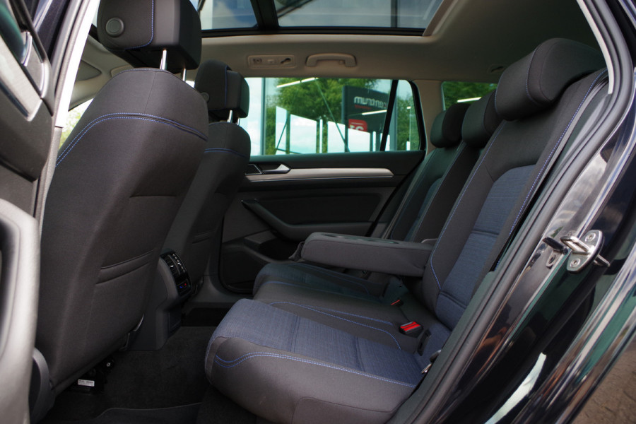 Volkswagen Passat Variant 1.4 TSI PHEV GTE BNS 218 PK, Panoramadak, Trekhaak, Matrix-LED, 360 Camera