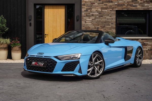 Audi R8 Spyder 5.2 V10 FSI Quattro Spyder Performance Carbon 620PK Exclu