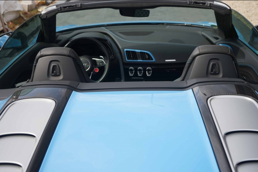 Audi R8 Spyder 5.2 V10 FSI Quattro Spyder Performance Carbon 620PK Exclu