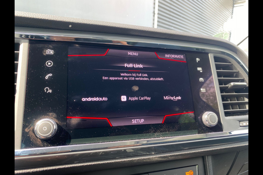 Seat Ateca BWJ 2020 | 1.5 TSI 150PK Style Bus Intense AUTOMAAT | CLIMA | NAVI | CARPLAY | CAMERA | PDC | LED | PRIVACY GLASS |
