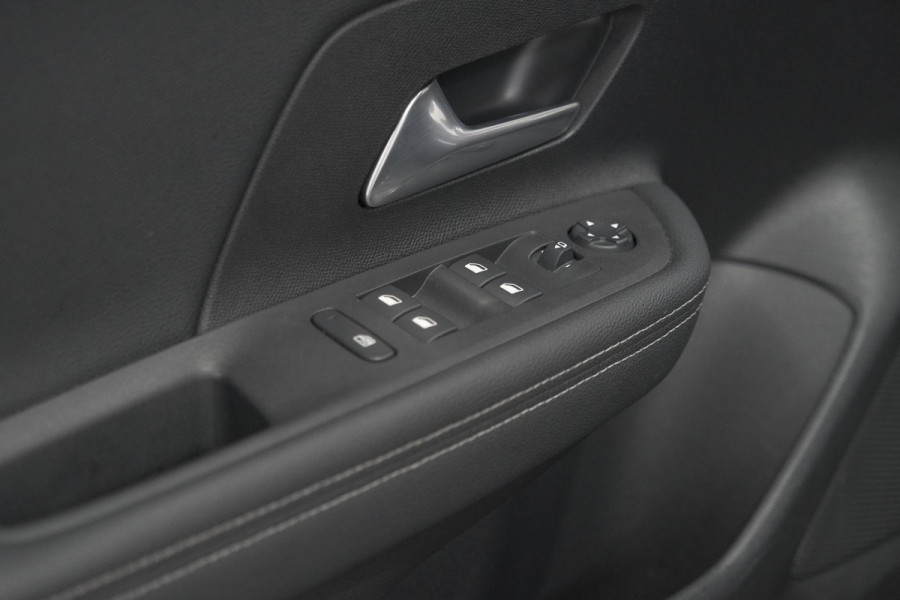 Opel Mokka Turbo 130 AT8 Ultimate | Adaptieve Cruise Control | Camera | Pack Winter | Massage Functie