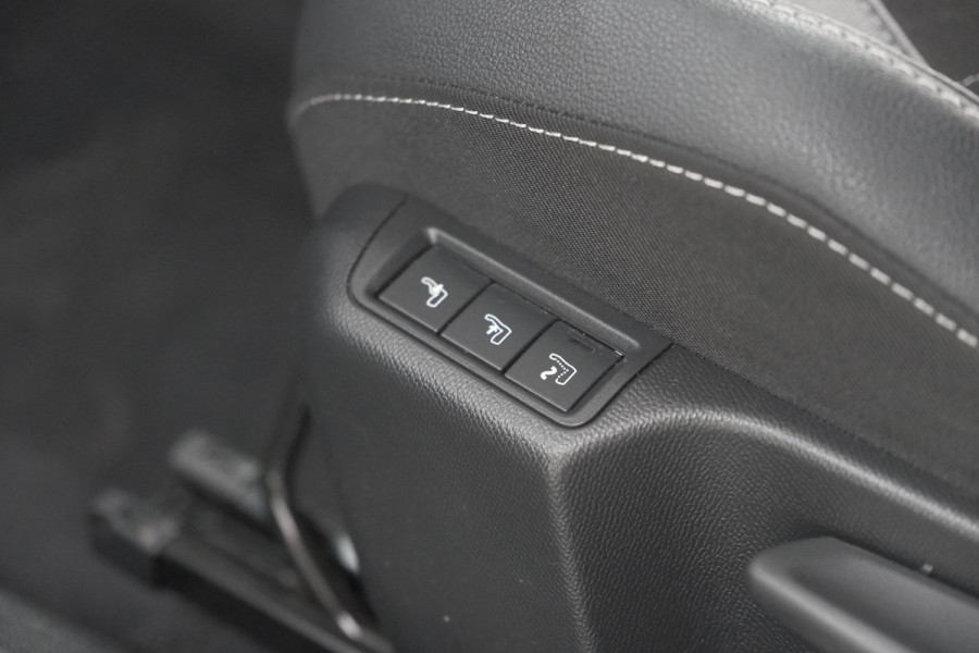 Opel Mokka Turbo 130 AT8 Ultimate | Adaptieve Cruise Control | Camera | Pack Winter | Massage Functie