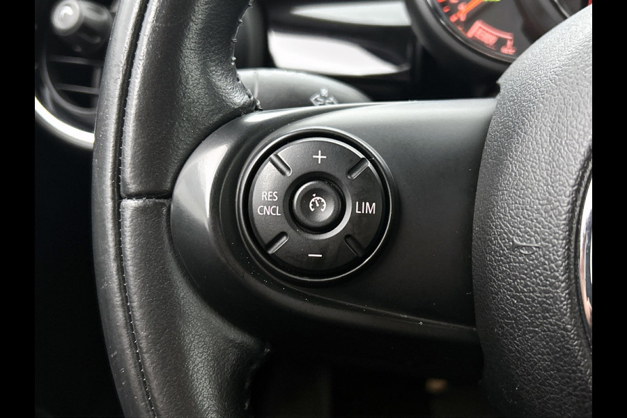 MINI Mini 1.5 One Chili 5drs Face Lift (Goed OnderH, Navi, Carplay, ParkeerS V+A, StoelV, Climate Con, Etc)