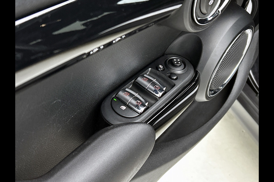 MINI Mini 1.5 One Chili 5drs Face Lift (Goed OnderH, Navi, Carplay, ParkeerS V+A, StoelV, Climate Con, Etc)