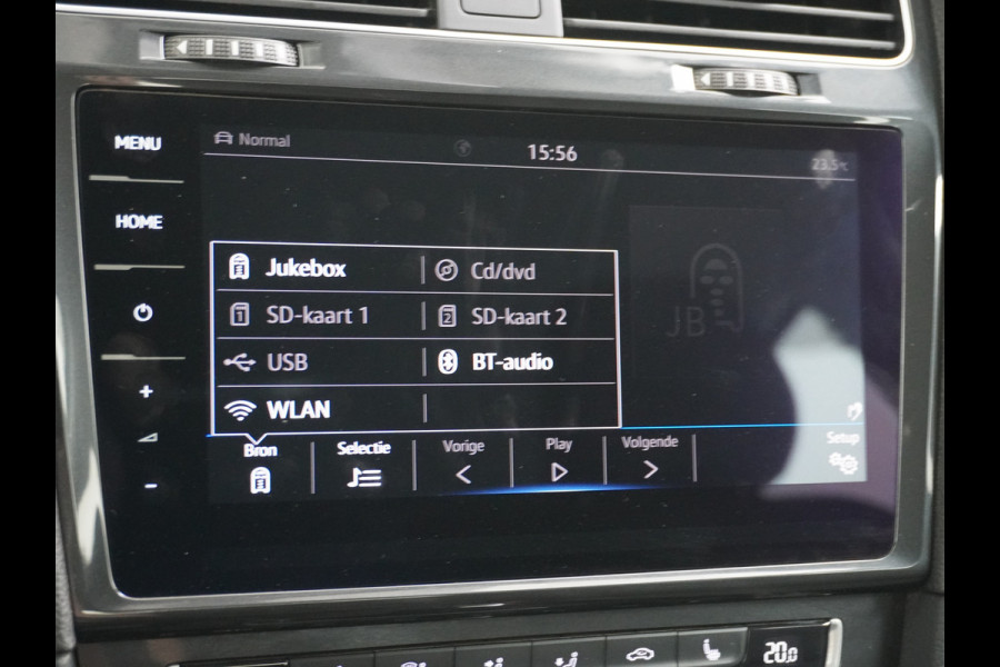 Volkswagen e-Golf AUT SOH=92% Adaptieve Cruise Warmtepomp App-Connect Apple Carplay Android Auto Climatronic Stoelverwarming DAB+ Led Virtual Cockpit Winterpakket  Licht/Regensensor Pdc App-Connect Lmv 17" E-DITION 136PK 290NM Koppel slechts 44.000km