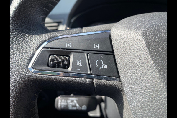 Seat Arona BWJ 2020 | 1.6 TDI 96PK Style Bus Intense AUTOMAAT | CLIMA | LEDER/ALCANTARA | NAVI | CAMERA A | CARPLAY | PARKPILOT |