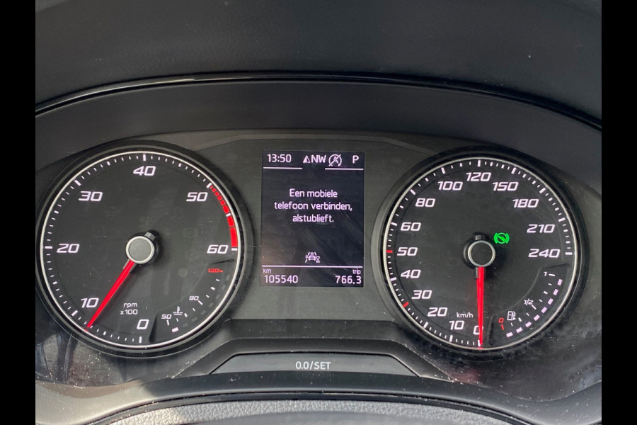Seat Arona BWJ 2020 | 1.6 TDI 96PK Style Bus Intense AUTOMAAT | CLIMA | LEDER/ALCANTARA | NAVI | CAMERA A | CARPLAY | PARKPILOT |