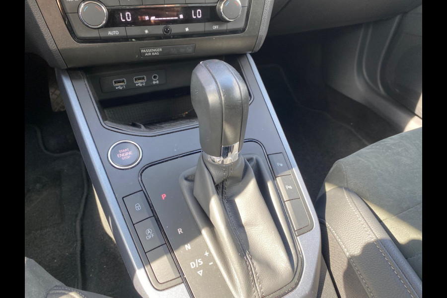Seat Arona BWJ 2020 | 1.6 TDI 96PK Style Bus Intense AUTOMAAT | CLIMA | LEDER/ALCANTARA | NAVI | CAMERA A | CARPLAY | PARKPILOT |