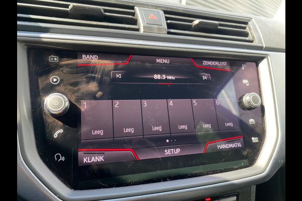 Seat Arona BWJ 2020 | 1.6 TDI 96PK Style Bus Intense AUTOMAAT | CLIMA | LEDER/ALCANTARA | NAVI | CAMERA A | CARPLAY | PARKPILOT |
