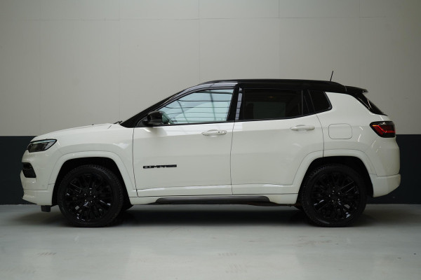 Jeep Compass 4xe 240 Plug-in Hybrid Electric S | Leder | Navigatie | Achteruitrijcamera | Stuurverwarming