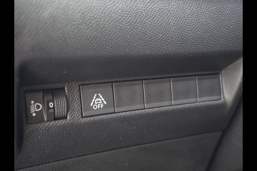 Peugeot e-2008 EV Allure Pack 50 kWh Soh batterij 95%