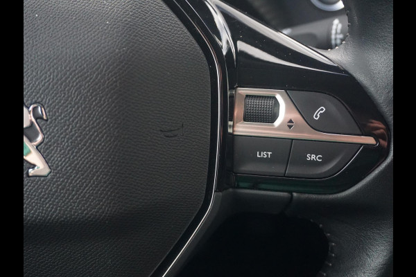 Peugeot e-2008 EV Allure Pack 50 kWh Soh batterij 95%