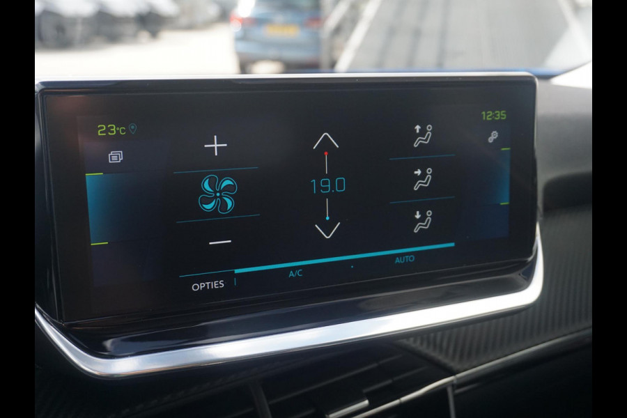 Peugeot e-2008 EV Allure Pack 50 kWh Soh batterij 95%