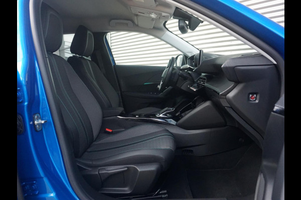 Peugeot e-2008 EV Allure Pack 50 kWh Soh batterij 95%