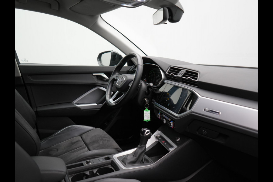 Audi Q3 45 TFSI eS Line Plug In Hybrid 245pk Dealer O.H PHEV | Adaptive Cruise | 360 Camera | Alcantara Sportstoelen Memory & Verwarmd | Navigatie | DAB | 20"L.M |