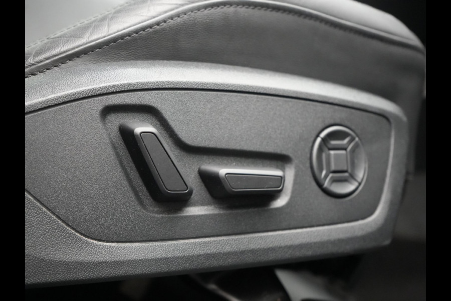 Audi Q3 45 TFSI eS Line Plug In Hybrid 245pk Dealer O.H PHEV | Adaptive Cruise | 360 Camera | Alcantara Sportstoelen Memory & Verwarmd | Navigatie | DAB | 20"L.M |