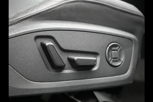 Audi Q3 45 TFSI eS Line Plug In Hybrid 245pk Dealer O.H PHEV | Adaptive Cruise | 360 Camera | Alcantara Sportstoelen Memory & Verwarmd | Navigatie | DAB | 20"L.M |