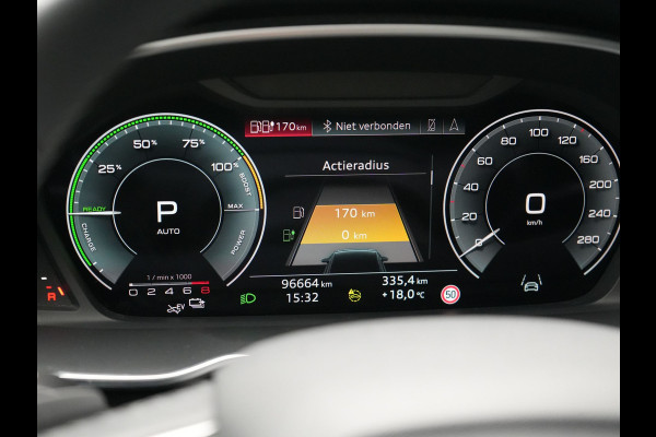 Audi Q3 45 TFSI eS Line Plug In Hybrid 245pk Dealer O.H PHEV | Adaptive Cruise | 360 Camera | Alcantara Sportstoelen Memory & Verwarmd | Navigatie | DAB | 20"L.M |
