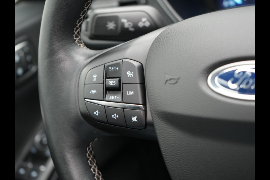 Ford Kuga 2.5 Vignale Plug In Hybrid 225pk Dealer O.H PHEV | Panodak | Head Up | Adaptive Cruise | 360 Camera | Bang & Olufsen Sound | Lederen Sportstoelen Memory & Verwarmd | Keyless | Apple Carplay | Stuur Verwarmd | Blis | Virtual | Navigatie