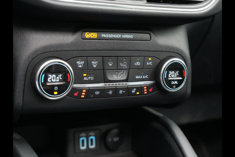 Ford Kuga 2.5 Vignale Plug In Hybrid 225pk Dealer O.H PHEV | Panodak | Head Up | Adaptive Cruise | 360 Camera | Bang & Olufsen Sound | Lederen Sportstoelen Memory & Verwarmd | Keyless | Apple Carplay | Stuur Verwarmd | Blis | Virtual | Navigatie